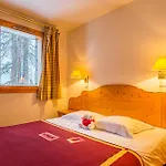 Lagrange Aspen 4*
