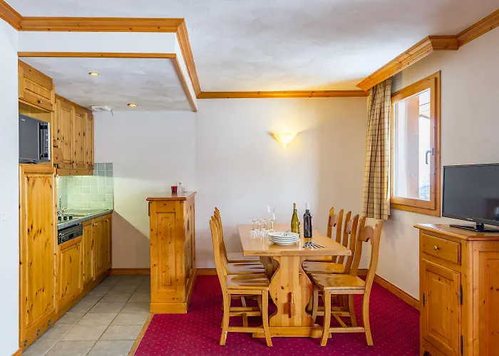 Lagrange Aspen Aparthotel