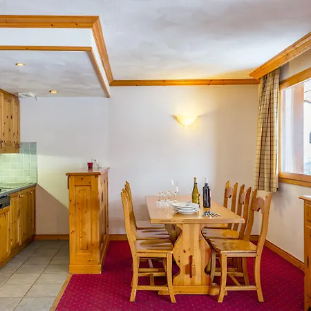 Lagrange Aspen Aparthotel